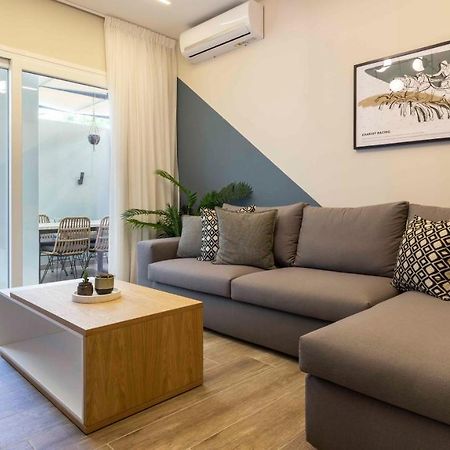 “Champions” Apartment In N. Kosmos Neighbourhood Athena Bagian luar foto